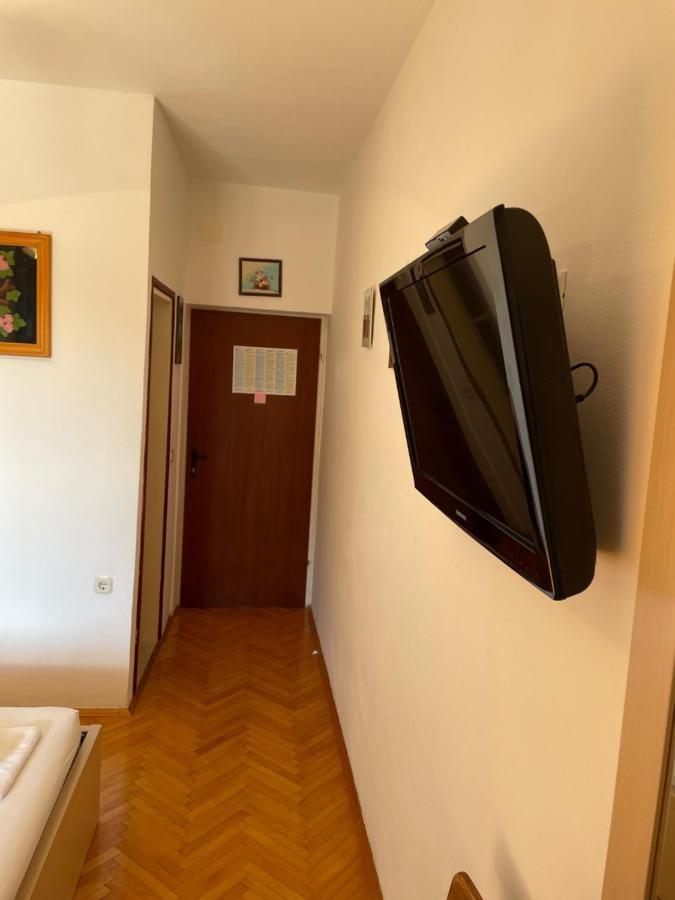 Apartmani Dragica Makarska Ngoại thất bức ảnh